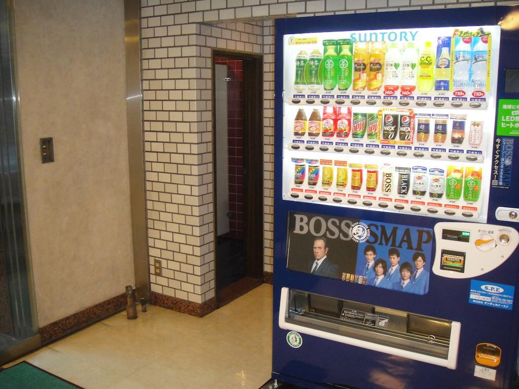 Tokyo Banyan Hotel Экстерьер фото
